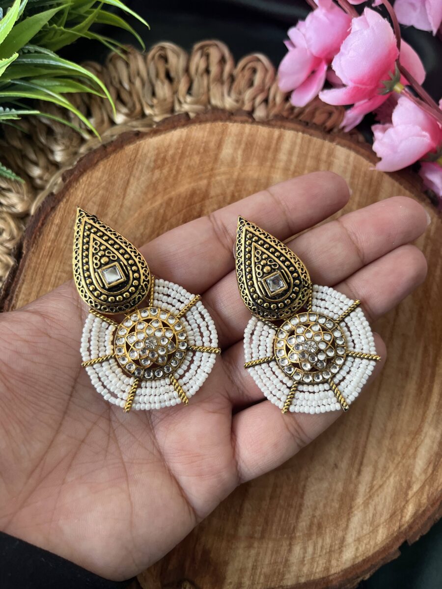 Fanak Earrings