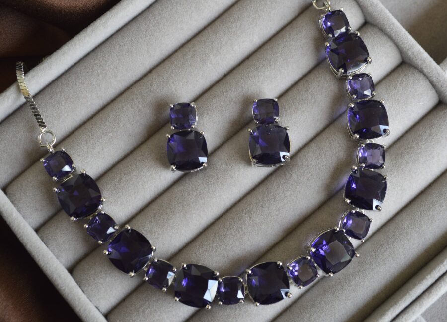 Ileana Necklace Lilac