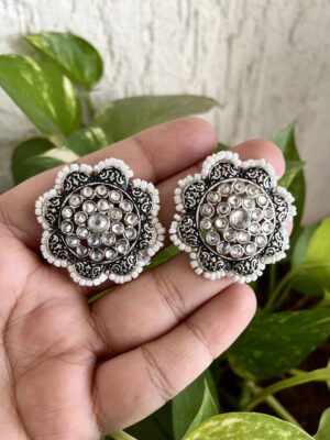 Flower earrings